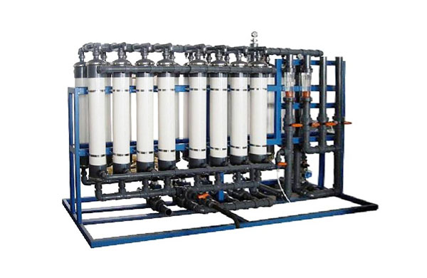 保證超濾膜凈水設(shè)備正常穩(wěn)定的工作需要控制好哪些因素？