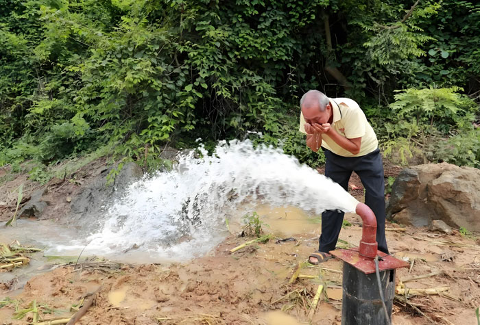 組合式一體化凈水設備如何保障新疆農(nóng)村飲用水安全？