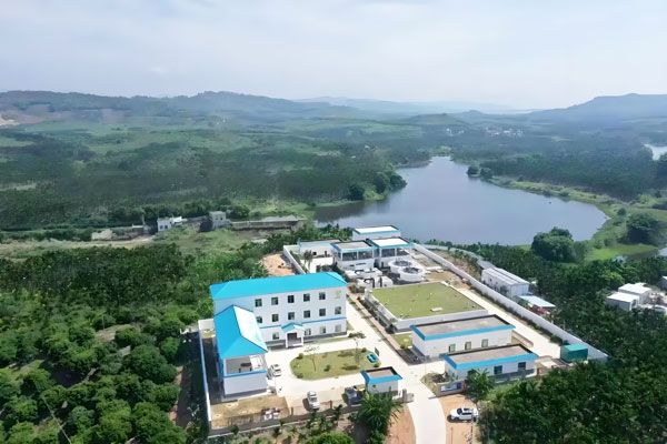 山區(qū)農(nóng)村小型水廠生活飲水消毒用哪種設(shè)備簡單實(shí)用？