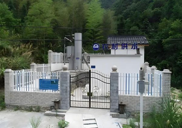江西農(nóng)村供水保障項(xiàng)目小型分散供水工程凈水設(shè)備廠家直供